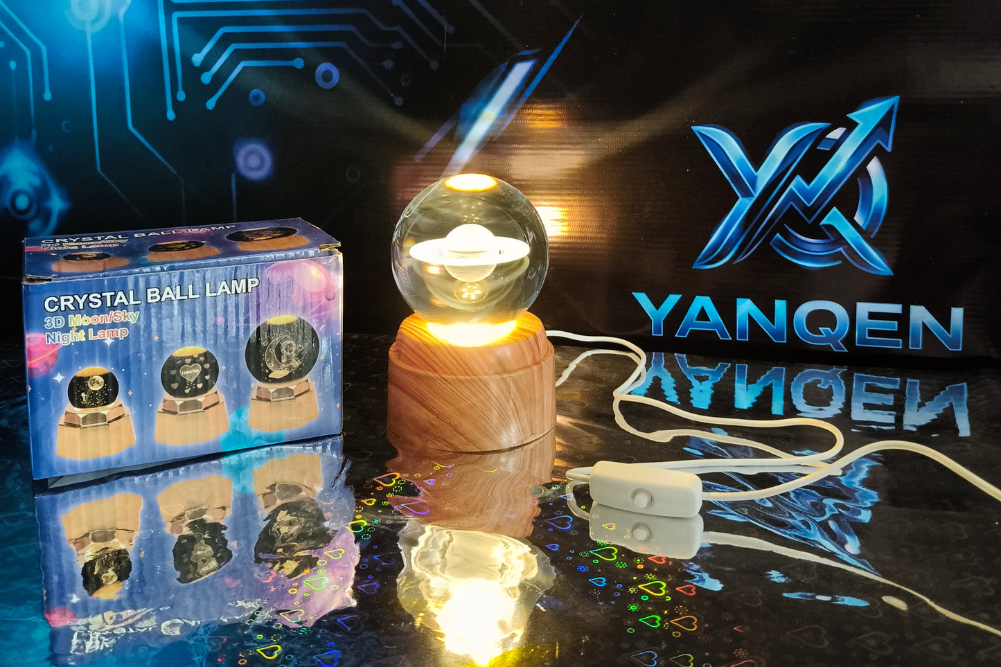 YANQEN Orb 3D: Lámpara de Cristal Giratoria 360°